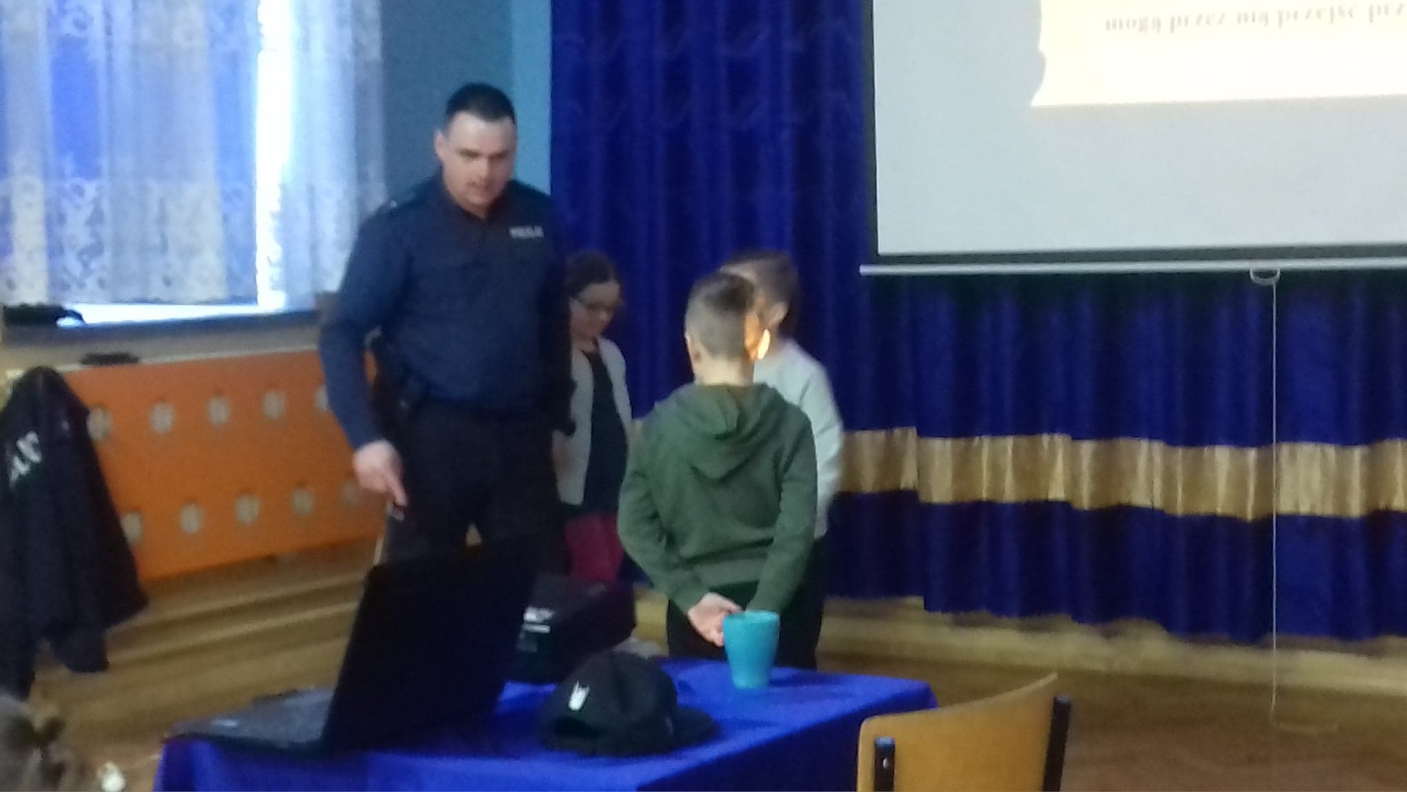 policjant4